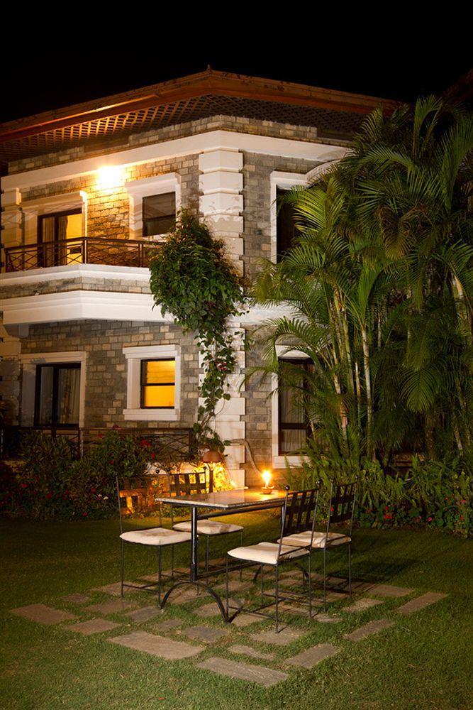 Hotel Trek-O-Tel à Pokhara Extérieur photo